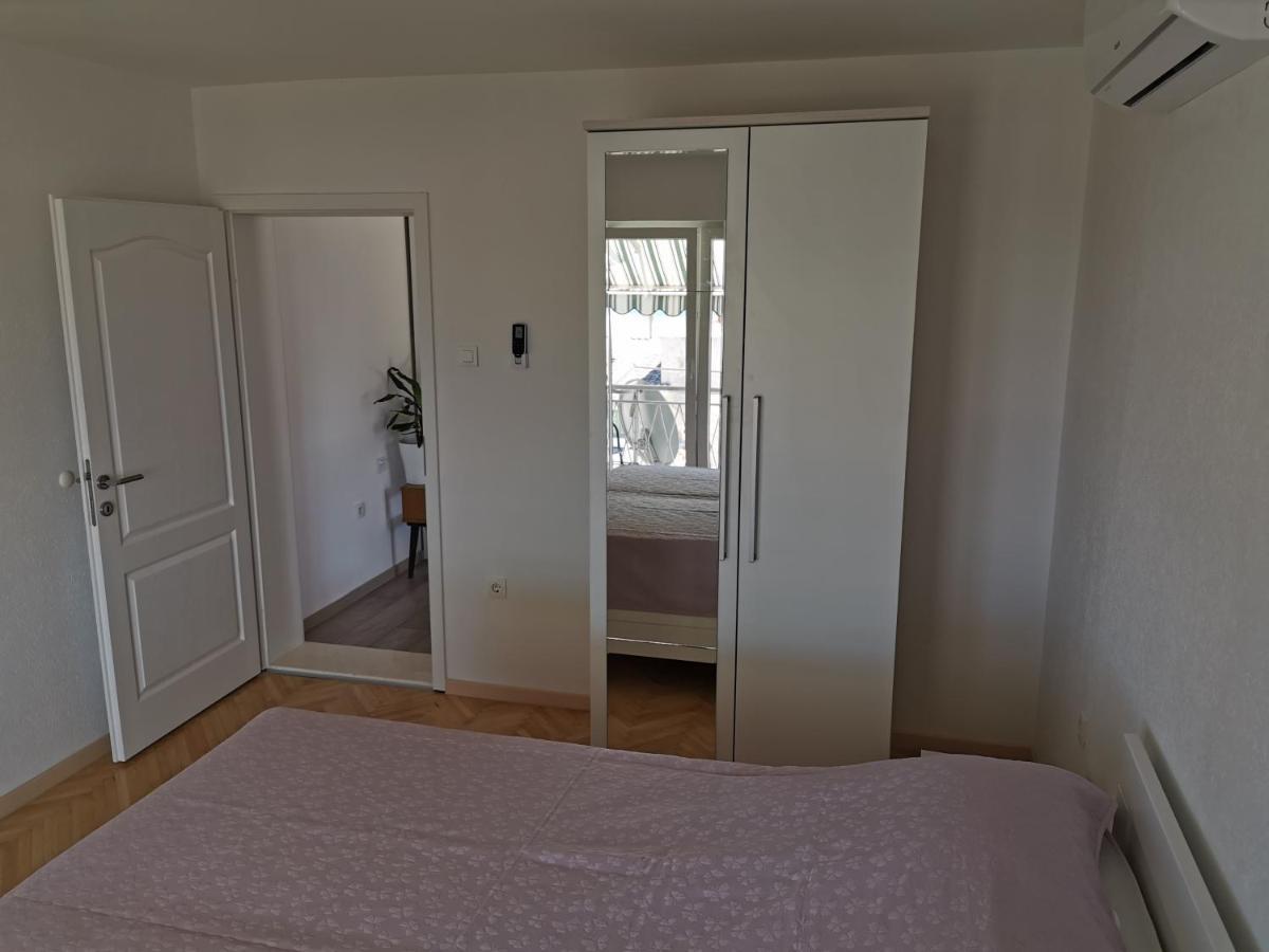 Apartman Adriatic Pavlinovic - Makarska Exterior foto
